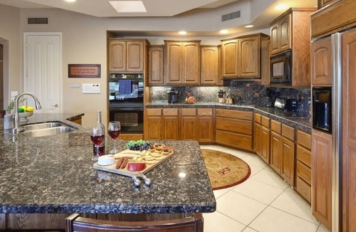 Happy Valley Ranch House | Valley View Villa - Pool Heat Avail - Large Yard!