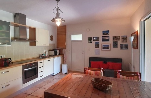 Saint-Florent Apartment | Vast F2 charm sandy beach end 100m private terraces flower garden