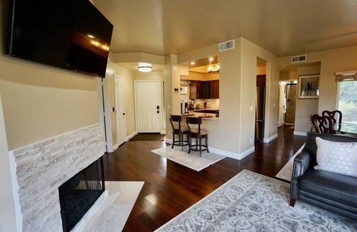 Tucson Condo | Ventana Canyon Resort-Style Condominium
