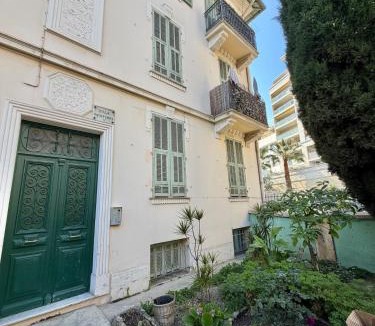 Mantega Apartment | Very charming studio in Nice