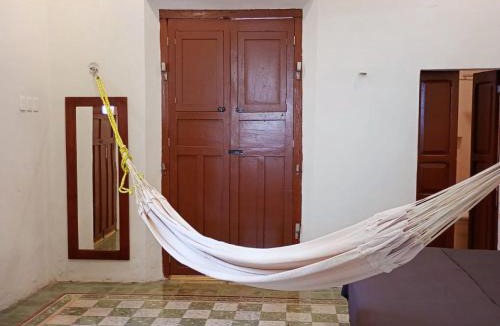 Centro Bed & Breakfast | Villa con piscina para 6 personas en camas y 2 Hamacas Ado 69