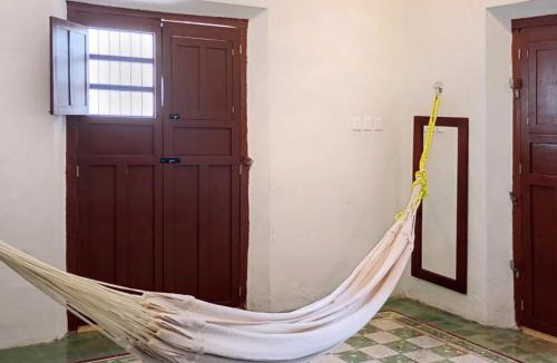 Centro Bed & Breakfast | Villa con piscina para 6 personas en camas y 2 Hamacas Ado 69