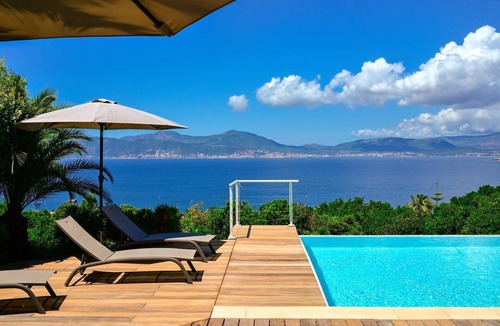 Pietrosella House | VILLA DIMORA- 8 bedrooms, swimming pool, sea view