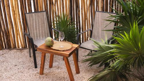 El Cuyo Villa | Villa Hydra Private Villa with Rooftop Pool