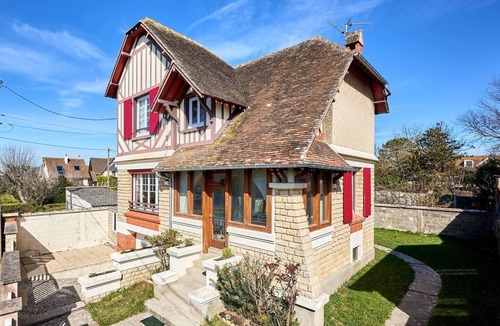 Bernieres-sur-Mer House | Villa Les Mouettes - 50 m from the beach