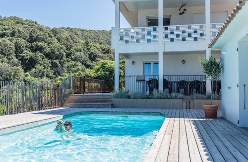 Sari-Solenzara House | Villa Mare is Machja Sea view - Heated swimming pool - Up to 14 people