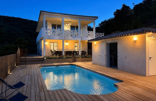 Sari-Solenzara House | Villa Mare is Machja Sea view - Heated swimming pool - Up to 14 people