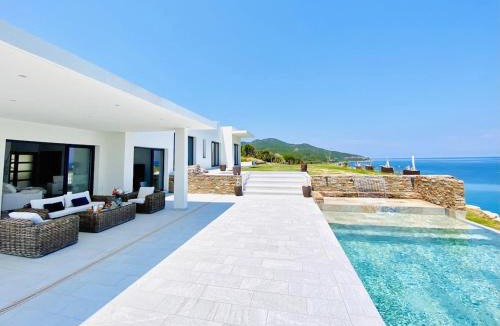 Pietracorbara Villa | Villa prestige au bord de l'eau- Pietracorbara