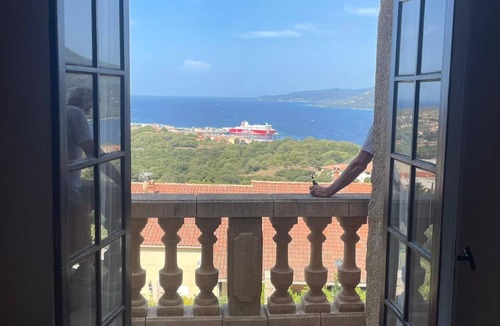 Viggianello Condo | Villa Propriano sea view, 5 minutes walk from the beach