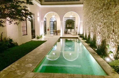 Zona Paseo Montejo House | Villa Sochic, stunning contemporary colonial near Paseo de Montejo