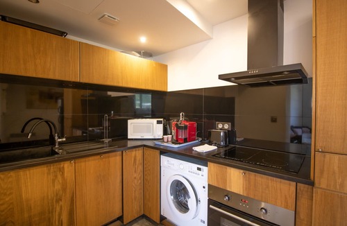 Molini Villa | Villa 'Solsticia' with Wi-Fi and Air Conditioning