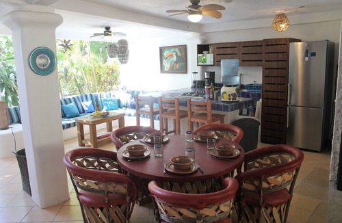 North End House | Villa Sophie 3BR/3BA, Beach Front Terrace, Heated Pool, Parking.