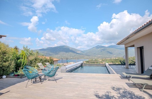 Propriano House | Villa Terra Bella heated pool and sea view