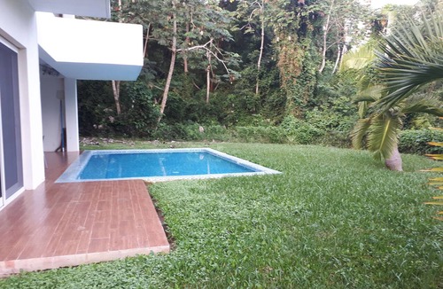 San Francisco Villa | Villa with private pool, spacious ground floor, garden area