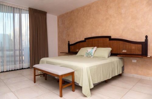 Chicxulub Puerto Apartment | Villas Aakal Petirojo