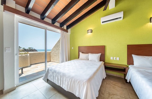 Santa Maria Huatulco Hotel | Villas Coral Huatulco