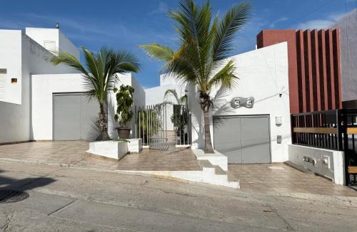 Balcones de Loma Linda Hotel | Vista Hermosa 56