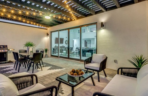 Trail West House | VOTED "#1VACATION RENTAL IN OLD TOWN!"