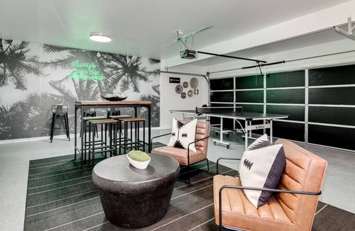 Trail West House | VOTED "#1VACATION RENTAL IN OLD TOWN!"