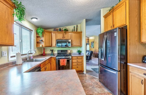 West Sedona House | W. Sedona 3 bd w/HOT TUB! Walk to Trails!