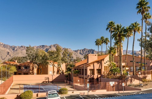 Tucson Condo | Wake Up to Majestic Mountain Views in a Vaulted 2BR 2 BATH cozy getaway!