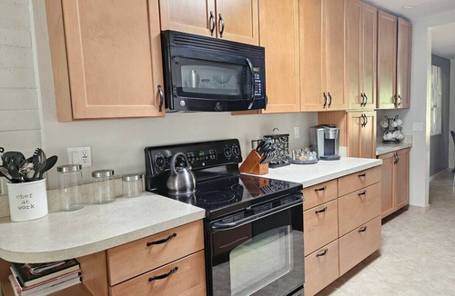 Green Valley House | Walking Distance to GVR Amenities