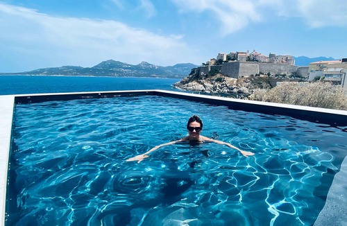 Calvi Apartment | Waterfront apartment, prestige villa, sea access