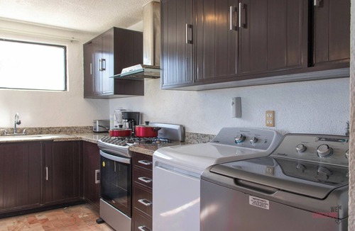 Zona Hotelera Condo | Waterfront, beach access, ocean view.