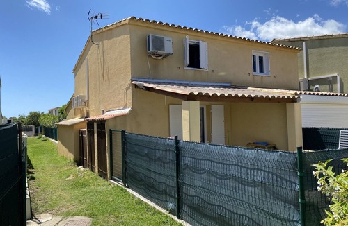 Poggio-Mezzana House | Waterfront duplex from SATURDAY to SATURDAY in high season