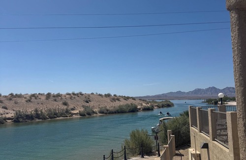 Lake Havasu City House | Waterfront Newly Remodeled 2x2 - Corner Unit, Walk to Bridge/Beach/Bars/Food