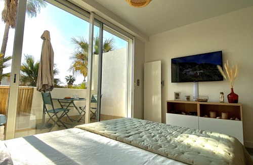 Canale-di-Verde Apartment | Waterfront Studio