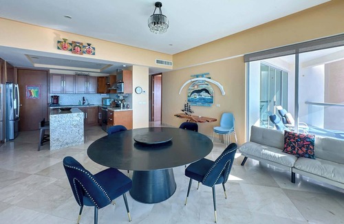 Puerto Penasco Condo | Waves & Relaxation Oceanfront 2BR Family Condo