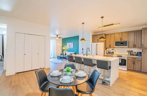 Glendale Sports and Entertainment District Apartment | Westgate Stay w/Pool, Gym & Hot Tub