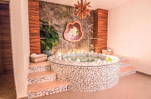 Downtown Resort | Wyndham Alltra Playa del Carmen Adults Only All Inclusive