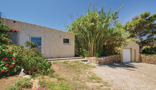 1 bedroom beautiful home in Calvi