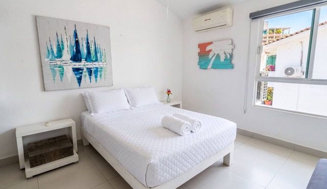 2-Bedroom Beautiful Maritime Condo in Condominios La Marina
