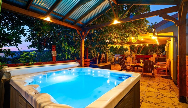 25% Off July 20-23! Perfect 4 Families, W/Jacuzzi*