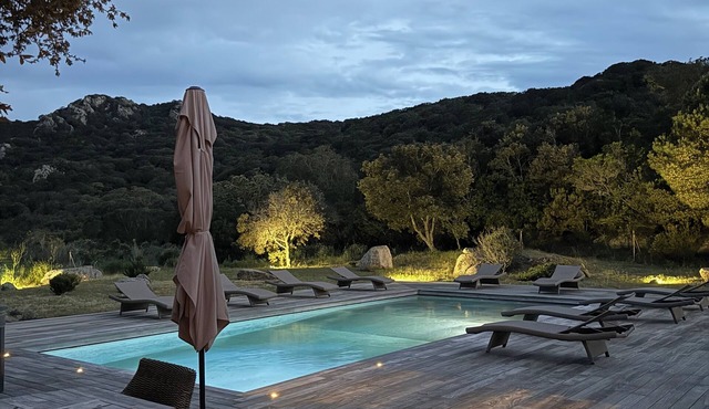 2bedroom house with private heated pool 5mn from the beach
