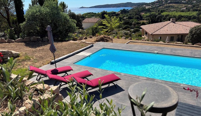 4 Bedroom Villa in CargÃ¨se