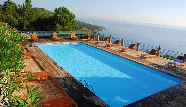 Apartment 2 people panoramic sea view, heated pool, quiet