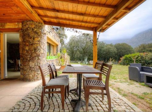 Appartement confortable à Moltifao, vue sur montagne, 50 m²