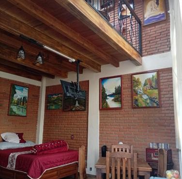 "Arte en el desván" Rustic loft - Desván rústico