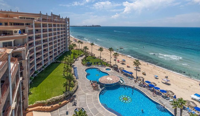 As Good As It Gets Presidential Spacious Oceanfront Condo