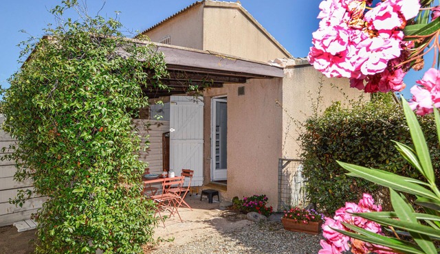 Beach front home in Venzolasca with WiFi