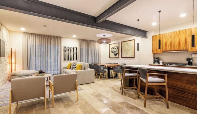 Beautiful 3BD House in Playacar
