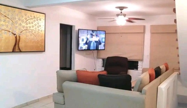 Cómoda casa a 2 cuadras de la playa