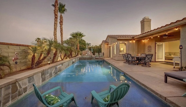 Calle-West! 4 BR Pool, Spa, Pool Table, Game Room!
