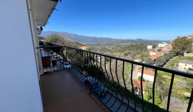 Cap Corse, quiet apartment next to St Florent superb view of the valley