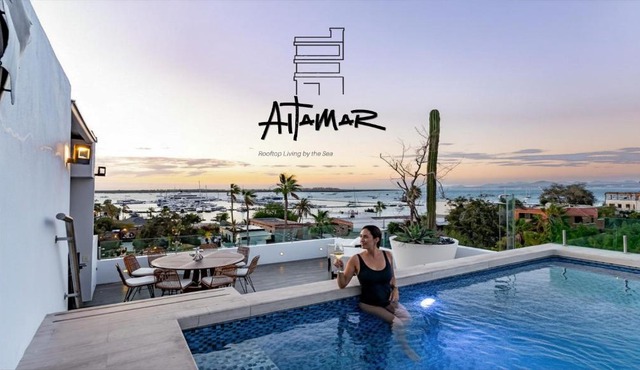 Casa Altamar - Rooftop, vistas y Piscina a pasos del Malecon