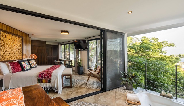 Casa Cúpula Luxury LGBT Boutique Hotel